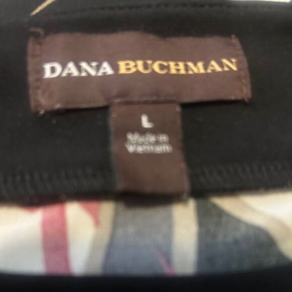 Dana Buchman Black/Red/Tan printed tunic, size L - Picture 4 of 5